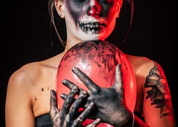 What do Psychopaths do When They are Found Out